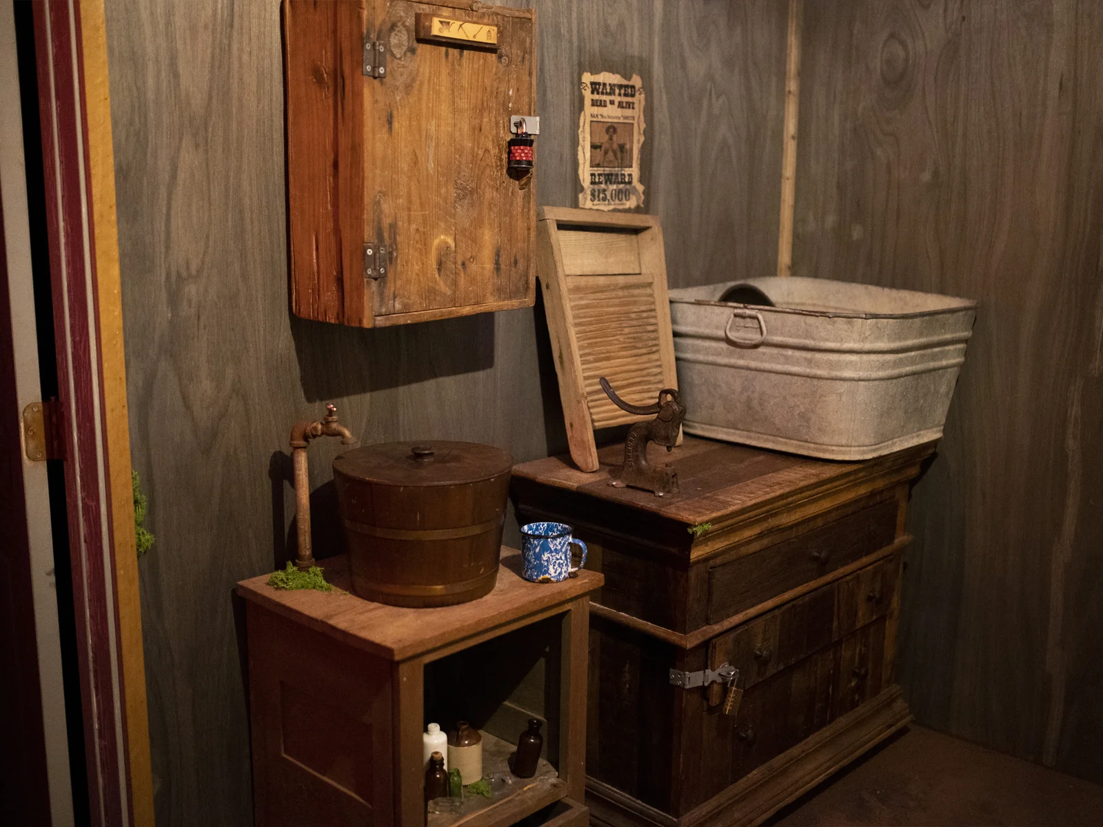 Treasure hunting adventure inside the Gold Rush Cabin escape room